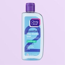 Clean & Clear Essentials Deep Cleaning Toner, 8 fluid ounce blue squeeze bottle with purple cap